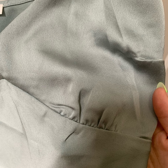 Abercrombie light blue silk tank top - Picture 3 of 6